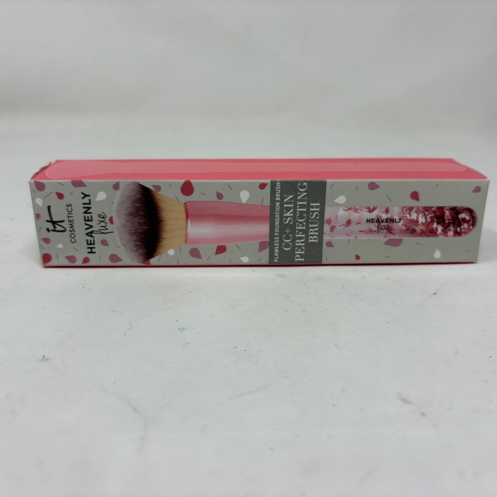 IT Cosmetics Heavenly Luxe CC+ Skin Perfecting Brush Flawless Foundation Brush